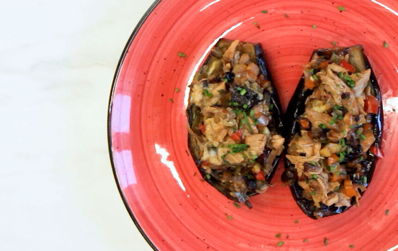 Berenjenas rellenas de cordero y verduras