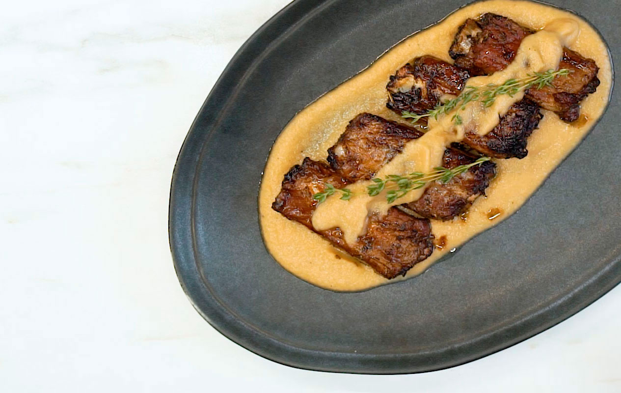 Costillas de cerdo con salsa de manzana